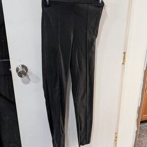 Zara Women's Sleek Black Faux Leather Leggings